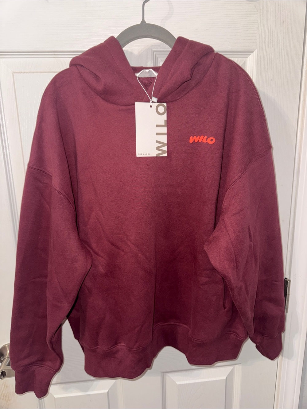 Wilo Women's Hooded Sweatshirt in Burgundy